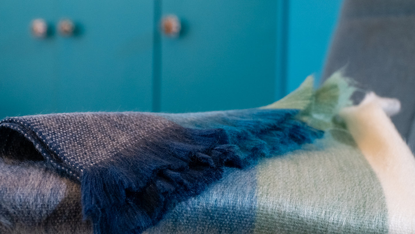 Zachte omslagdoek Turqoise Warm, zacht en stijlvol