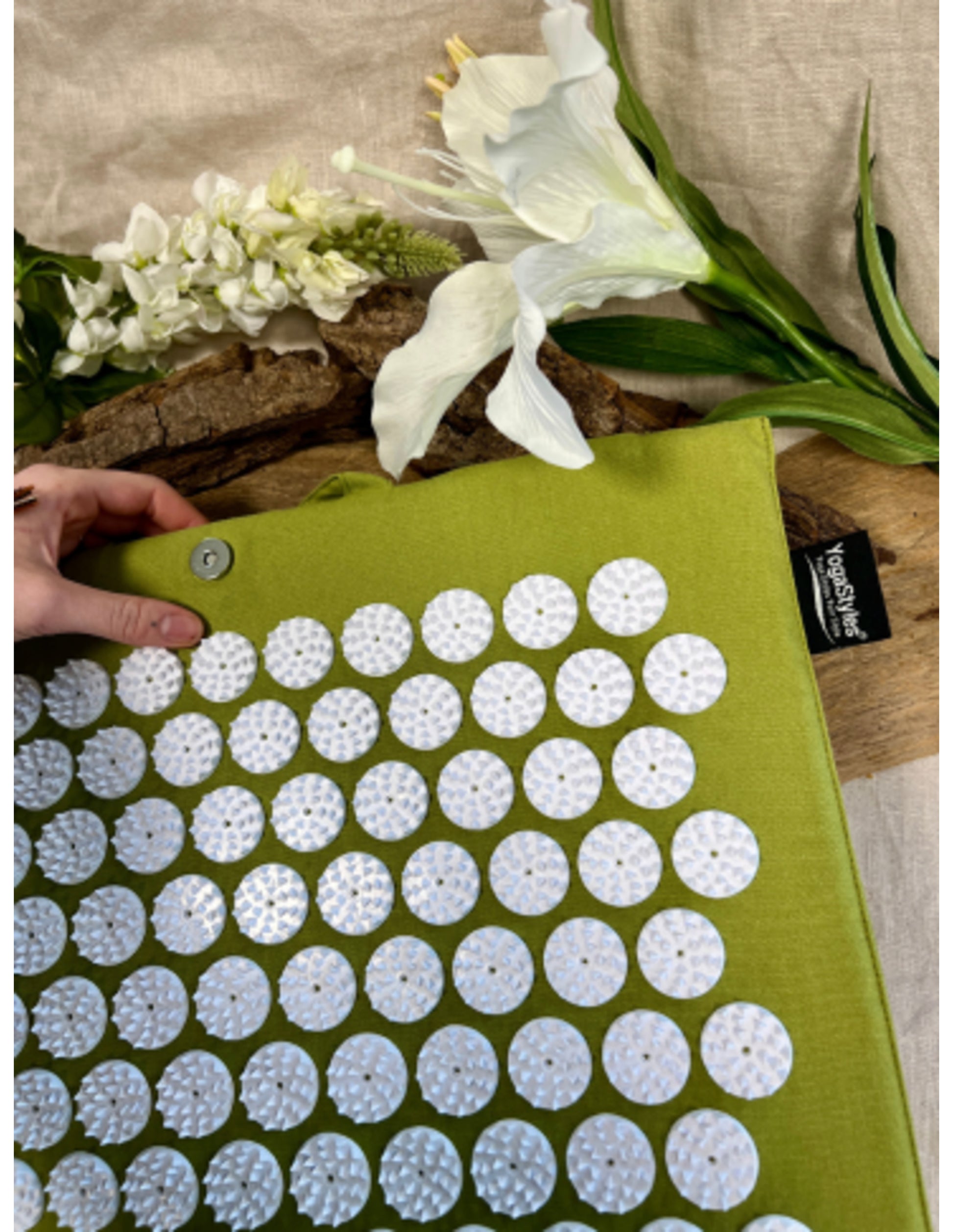 Image for yogastyles-spijkermat-acupressuur-mat-olijfgroen_3.jpg