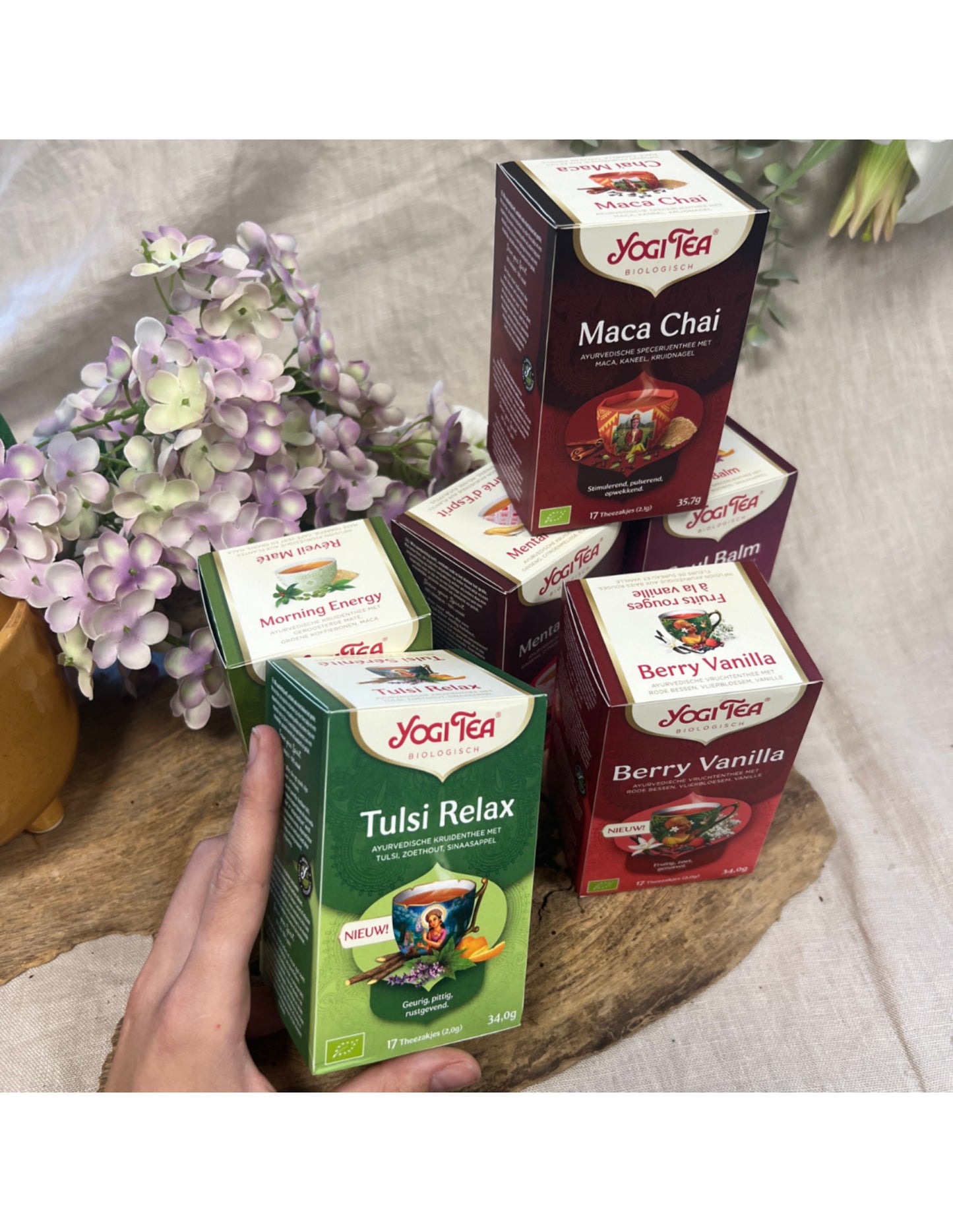 Image for yogi-tea-de-6-nieuwste-smaken-6-pakjes-van-17-theezakjes_1.jpg