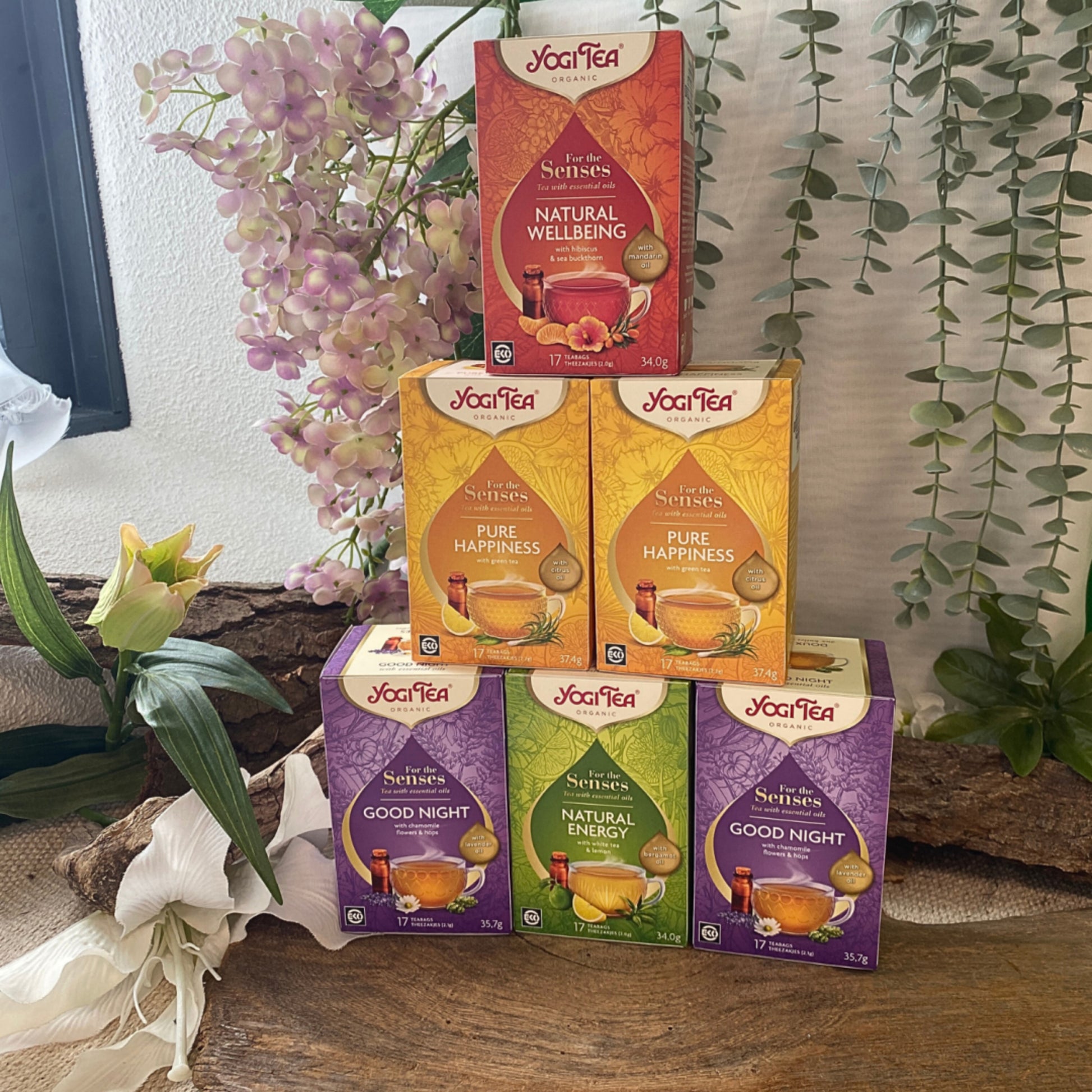 Image for yogi-tea-heerlijk-met-etherische-olin-6-verschillende-pakjes-x17-theezakjes_3.jpg